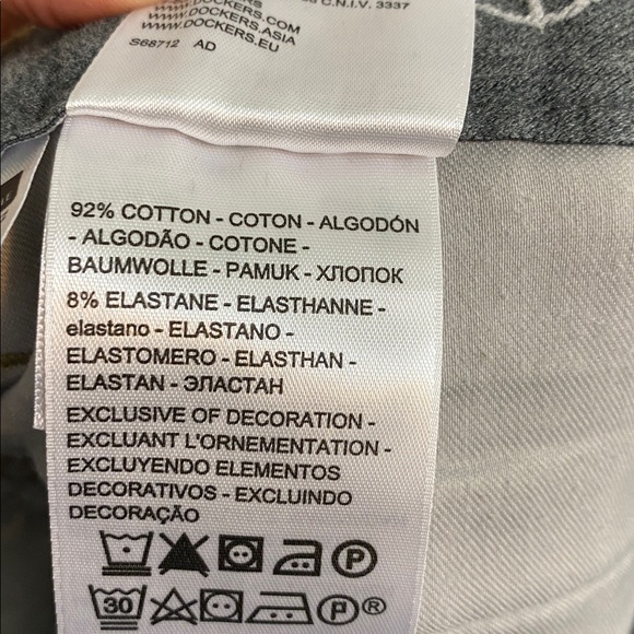 Dockers Slim Fit Tapered Tan Chinos Flat Front Pants Men’s Size 32 Inseam 30 - Picture 9 of 10